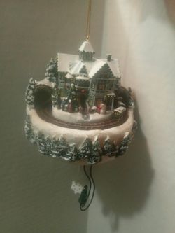 2006 Thomas Kinkade Xmas Tree Illuminated Ornament 