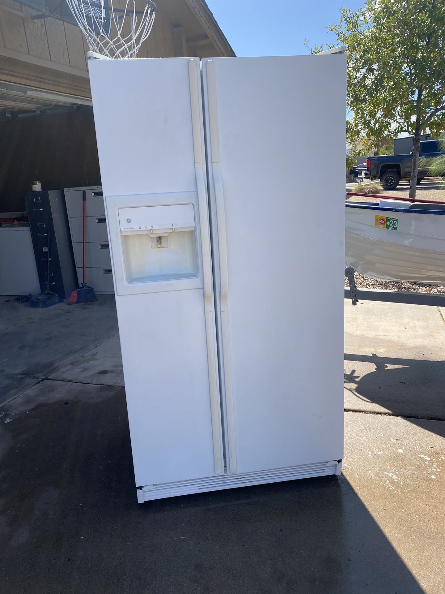 working fridge