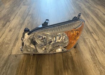 Headlight For 2006-2008 Toyota RAV4 Halogen LH Driver Side 811(contact info removed) TO(contact info removed)