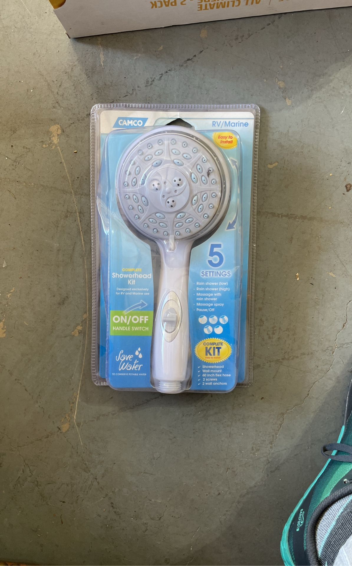 Camco RV Showerhead Kit