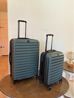 2 pc Delsey Luggage