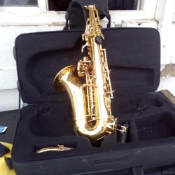 Saxophone 