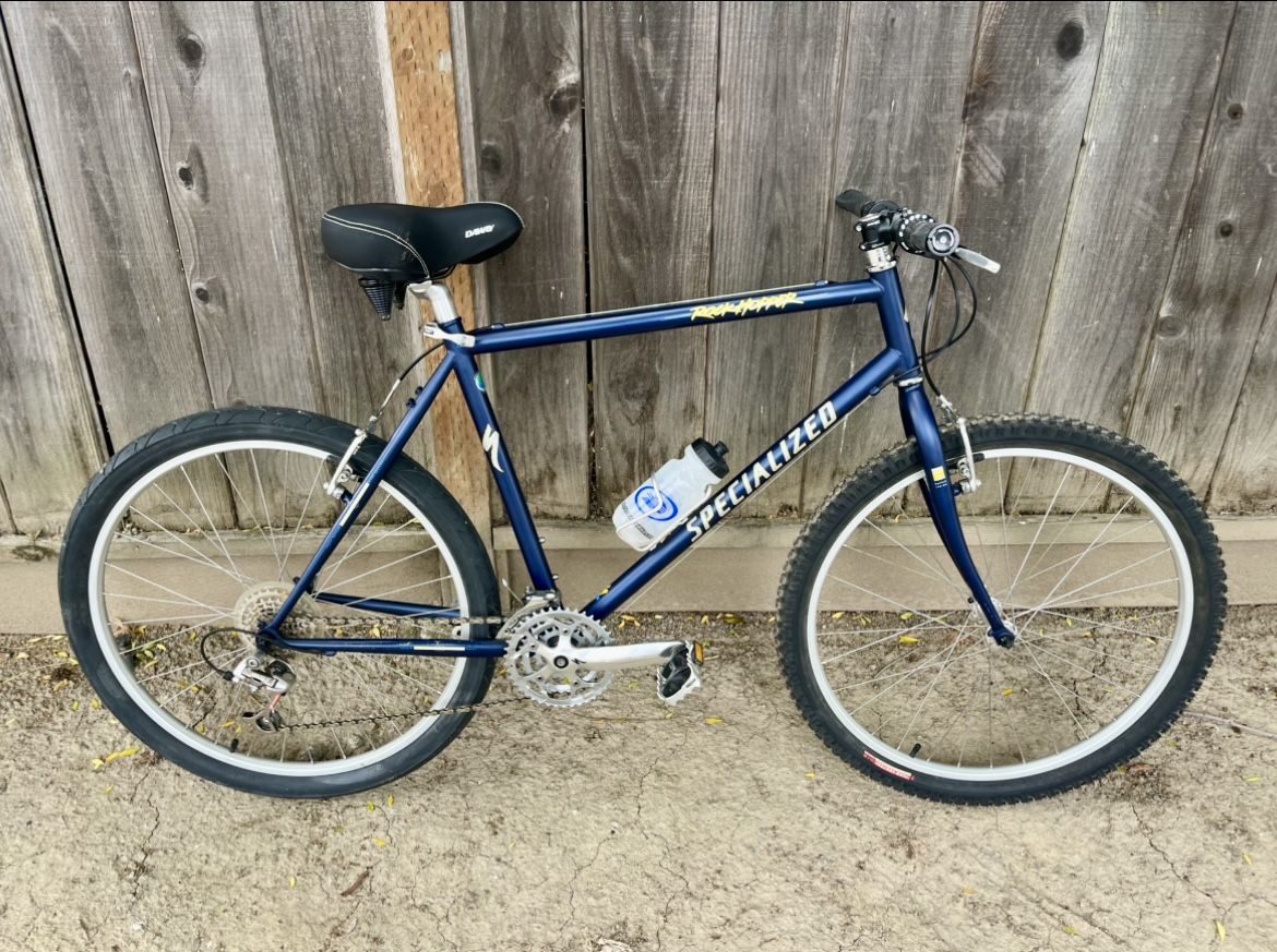 Great Condition Specialized Rockhopper Bike