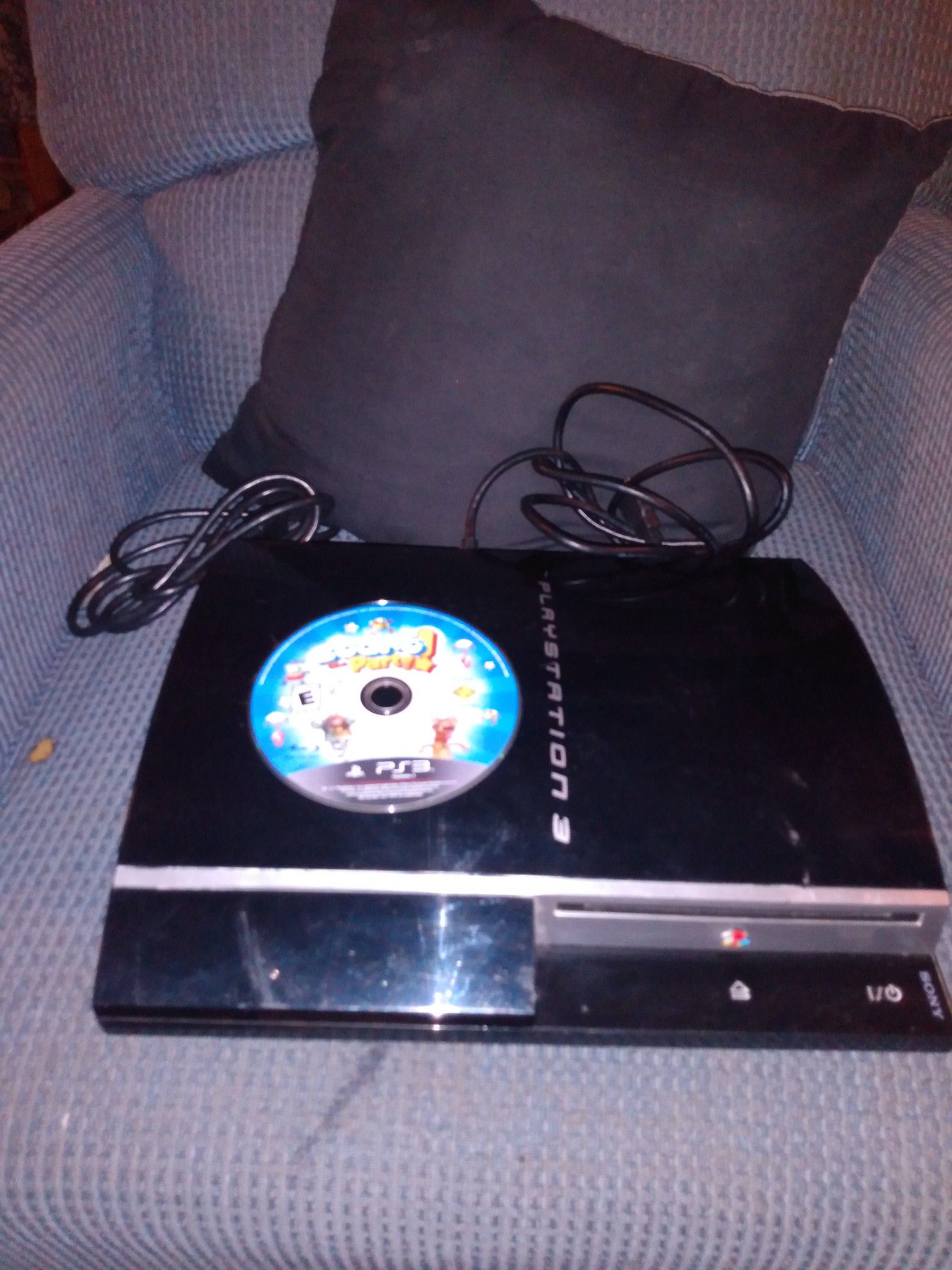 Look another PlayStation 3 no controller comes with the games that party start party