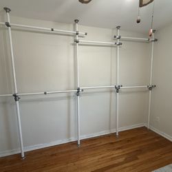 Adjustable Closet System 