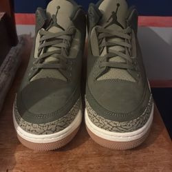 Family Affair 13s Size 13 