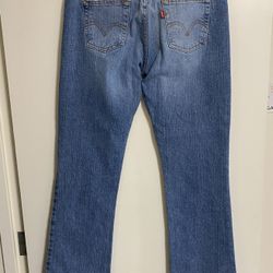 Levis boot cut 515  Size 6 m Blue jeans 