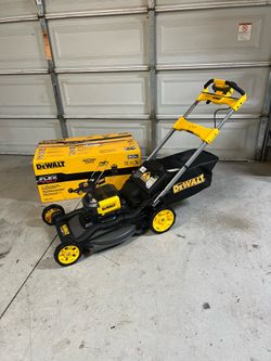 New DEWALT FLEXVOLT 2x60V MAX 21" Cordless Self Propelled Lawn Mower (Battery Not Included)