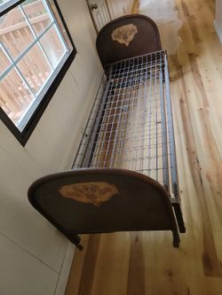 Vintage Twin bed 