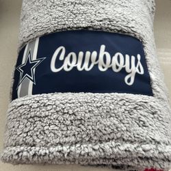 Dallas Cowboys Frosty Fleece Blanket