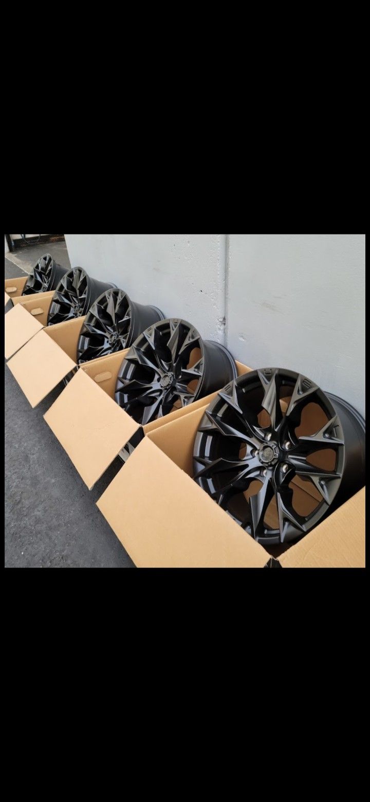 20" Fuel Flame 20x9 double black