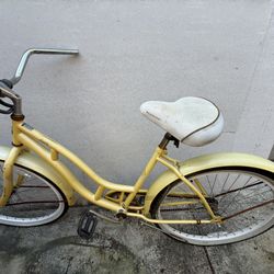 Schwinn legacy womens bike 26in cruiser