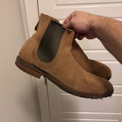 Men’s Size 12 Slip On Boots 