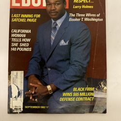 Ebony Magazine September 1982  Larry Holmes Satchel Paige Andrae Crouch Harlem