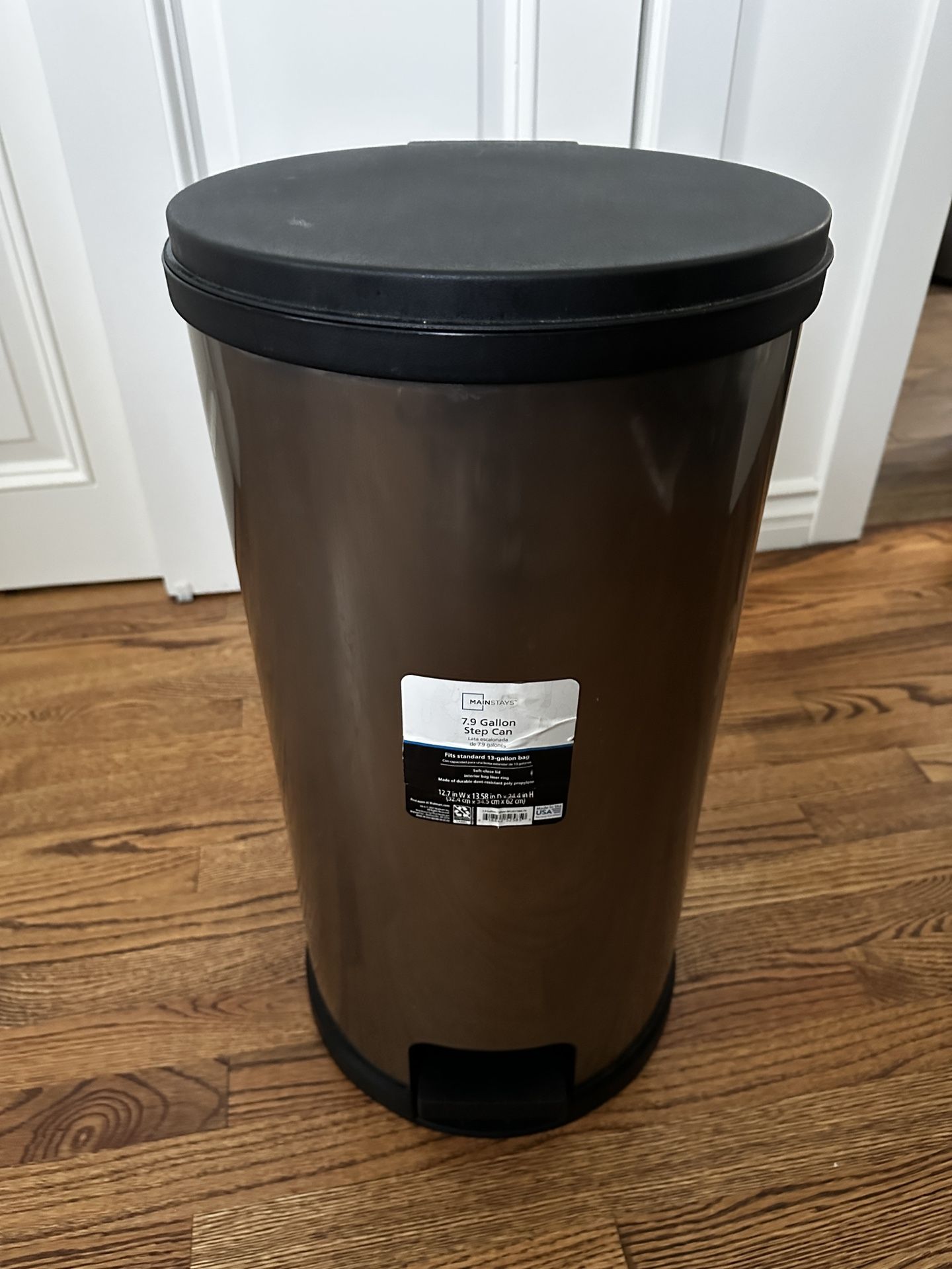 Kitchen Trash Can