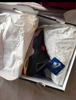 JORDAN 4 RETRO 'RARE AIR” size 6Y