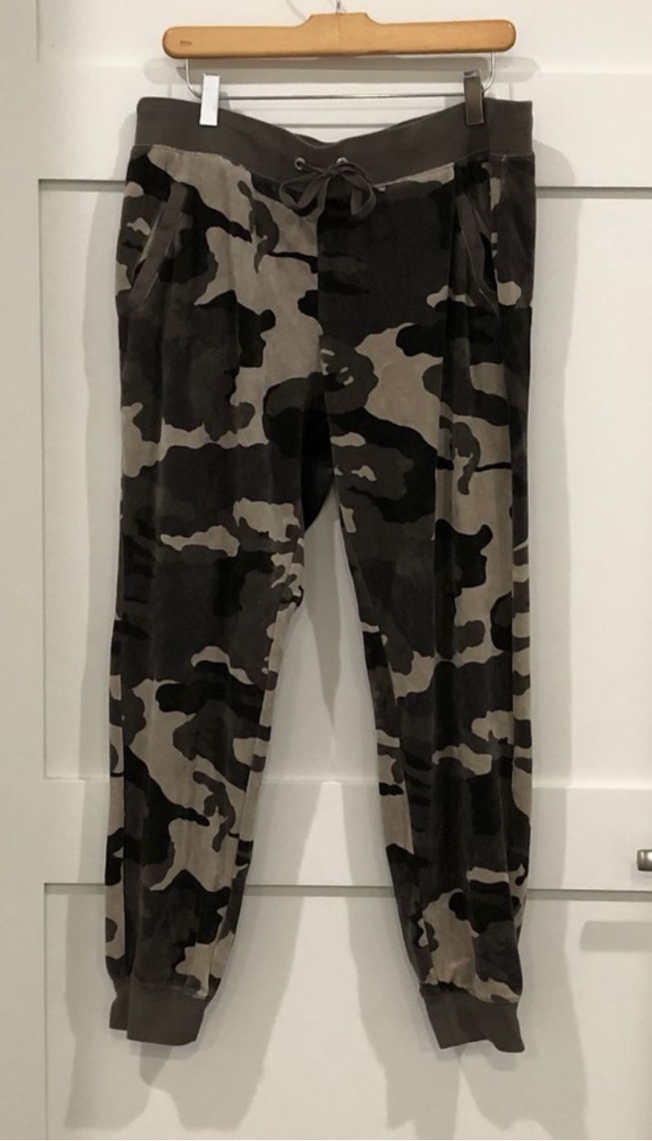 New York & Co Joggers