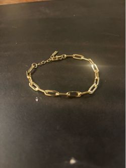 “Paper clip” gold plated bracelet