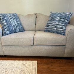 Loveseat sofa 