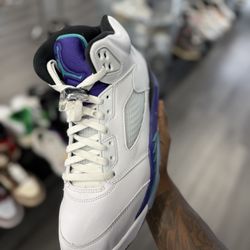 Retro 5 Grape 