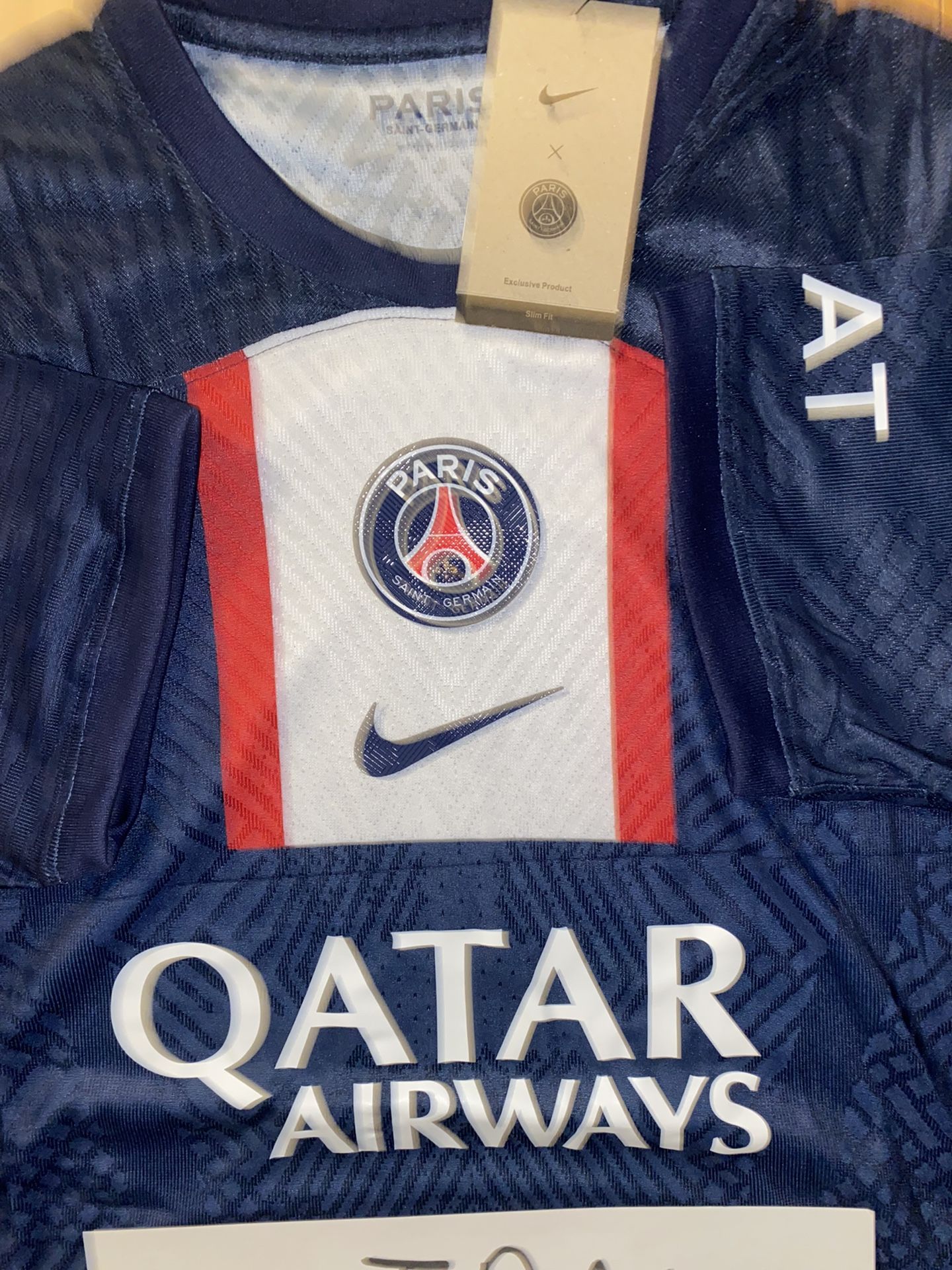 Kids kit set PSG Paris Saint Germain home Messi #30 Soccer jersey Jerseys  for Sale in Medley, FL - OfferUp