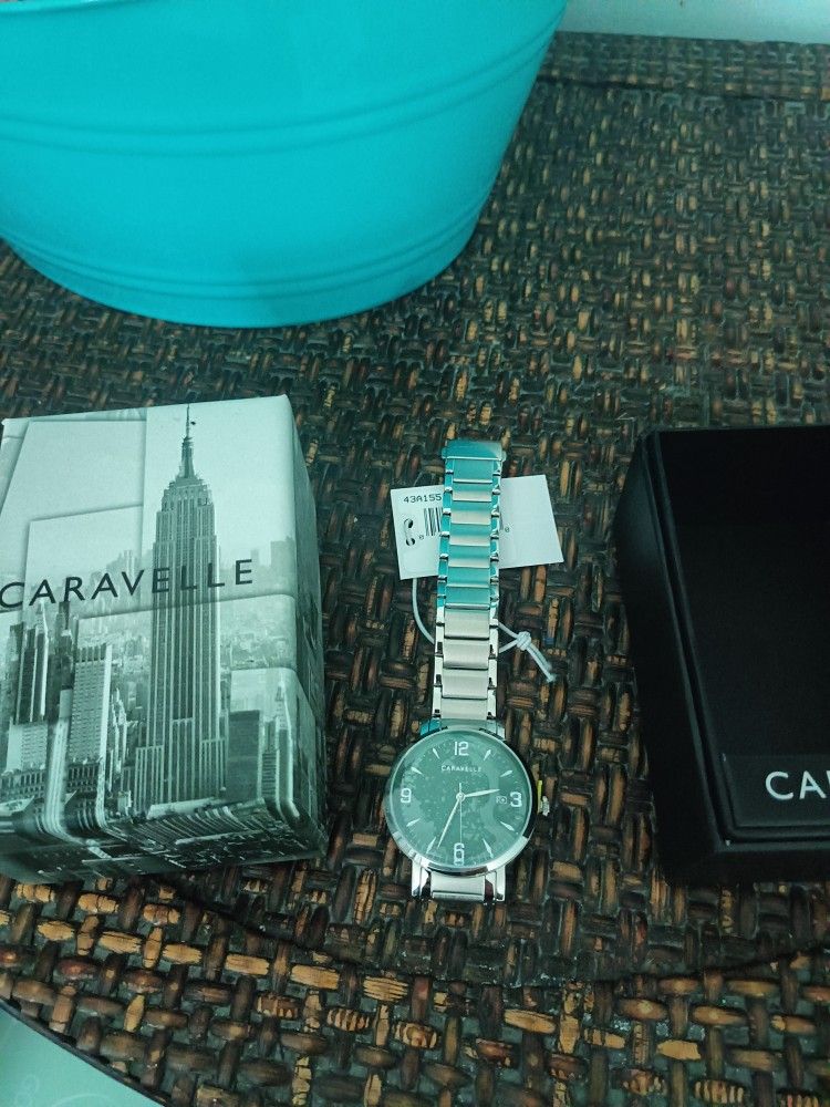 Caravelle watch