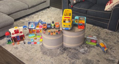 Fisher Price Little People