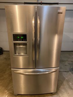 Frigidaire Gallery French Door Refrigerator