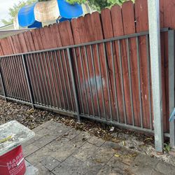 Aluminum Fence , Cerca De Aluminio 