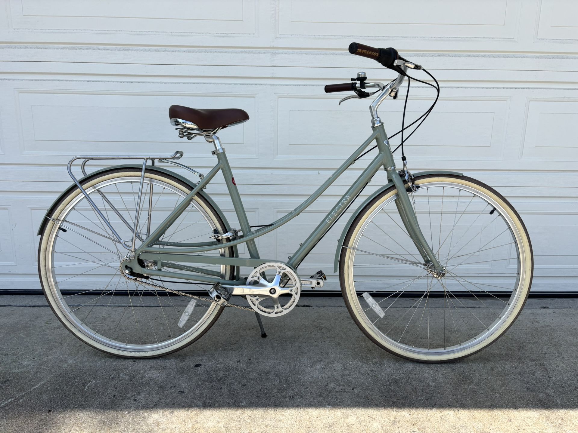 Bike Loft 7i Electra Loft 7i EQ Step Women's City Bike In Green Tea