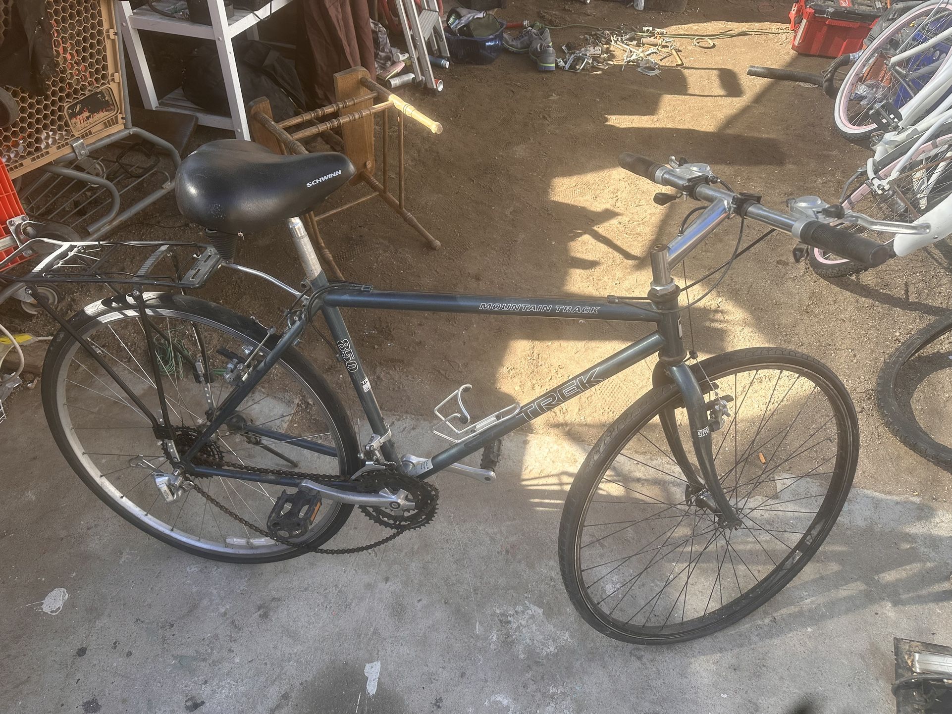 Trek 850 Bike   $100