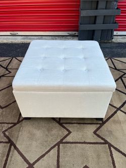 Ottoman!! Tufted Storage Ottoman!! Dimensions: 27” x 27” x 17” Height