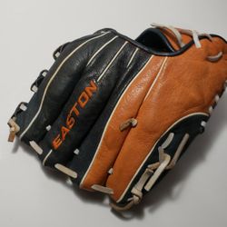 Easton Baseball Glove Mitt