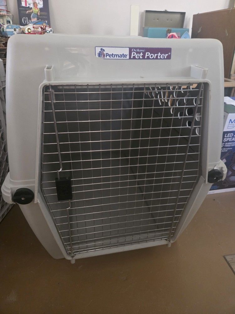 Dog Kennel - Large Breed Dog