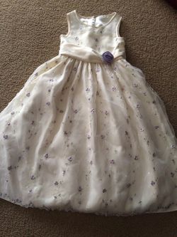 Cinderella dress for girls excellent condition worn one time size 7