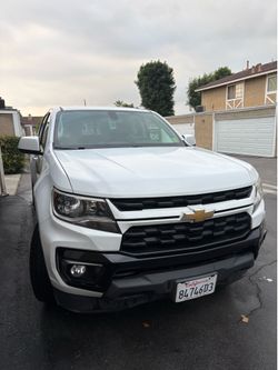 2021 Chevy Colorado LT Crew Cab - 1 Owner - Clean Title