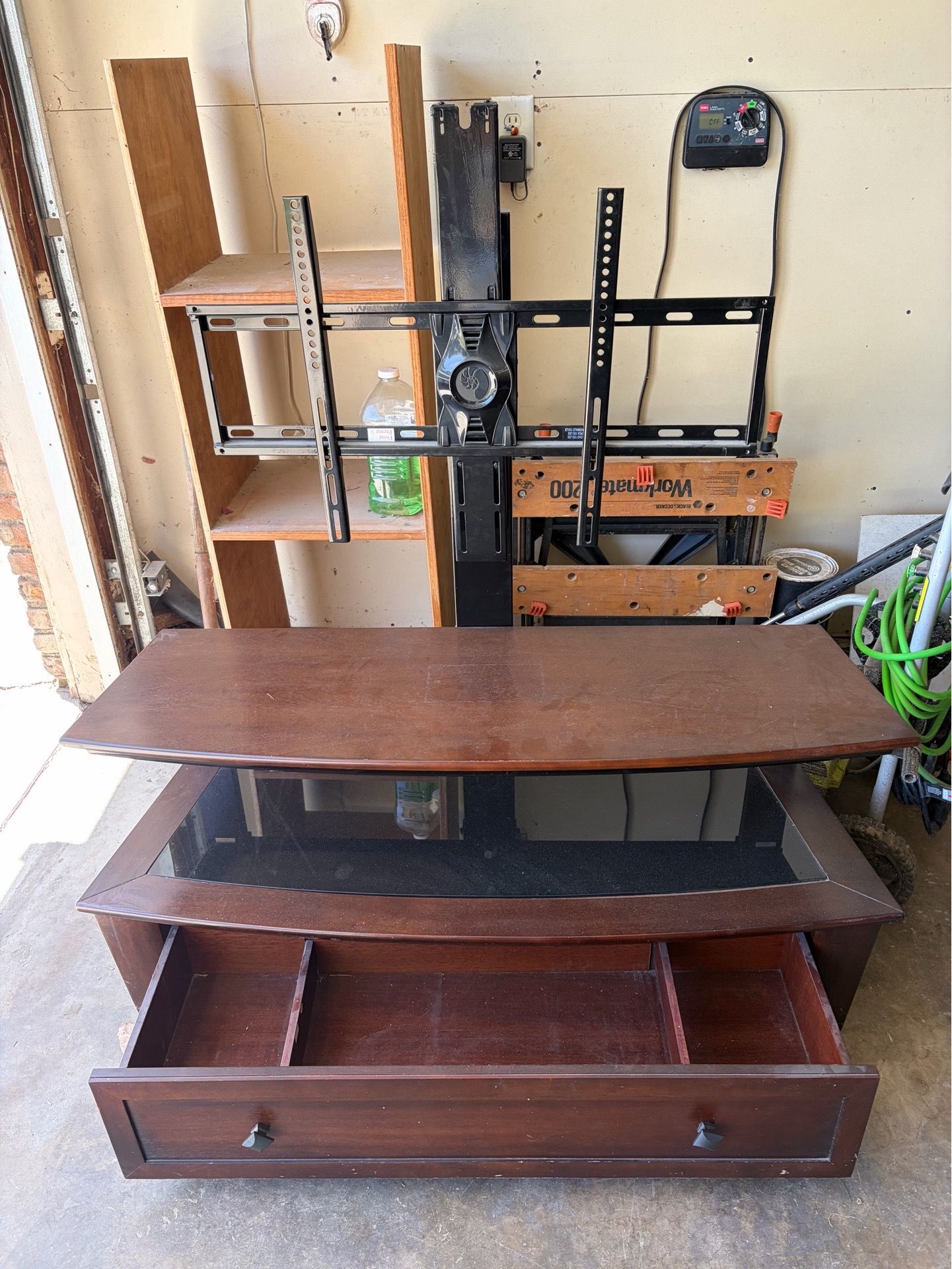 Tv stand with dvd drawer FREE