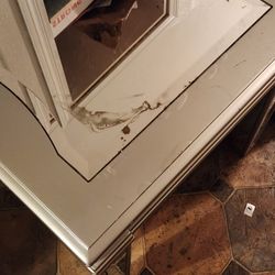 Free Glass End Table