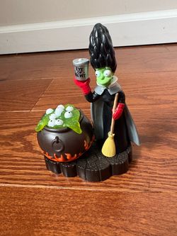 2001 Burger King The Simpsons Spooky Light-Ups Marge Simpson Witch #10 figurine