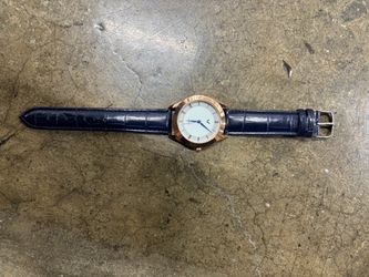 Quartz Analog Dress Wristwatch White Dial Blue Leather Strap Gold Case