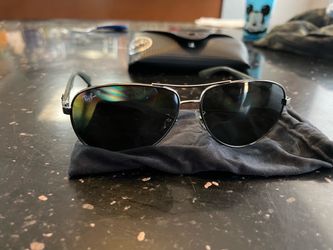 Rayban aviators polarized carbon fiber arms