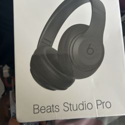 Beats Studio Pro