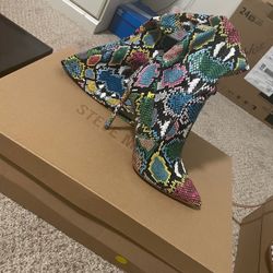 Steve Madden Boots 