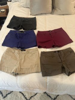 Women’s Shorts  5 Shorts!!!