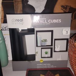 Wall squares
