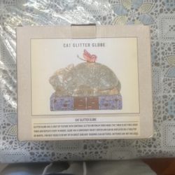 cat glitter globe 