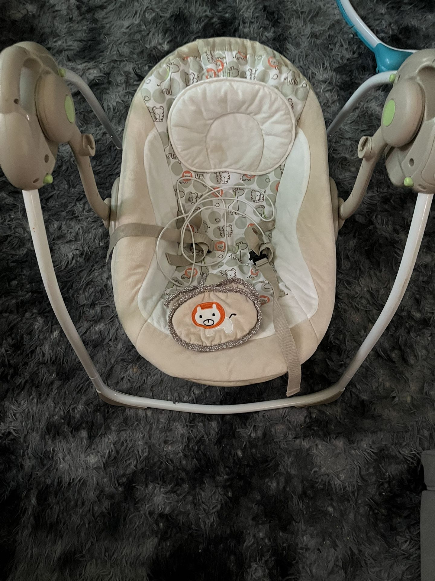 Infant Swing With Adapter Charger