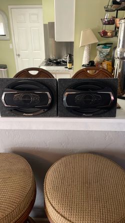 Pioneer speakers