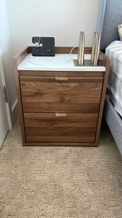 Nightstand with legs