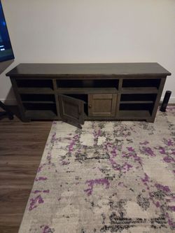 Tv stand